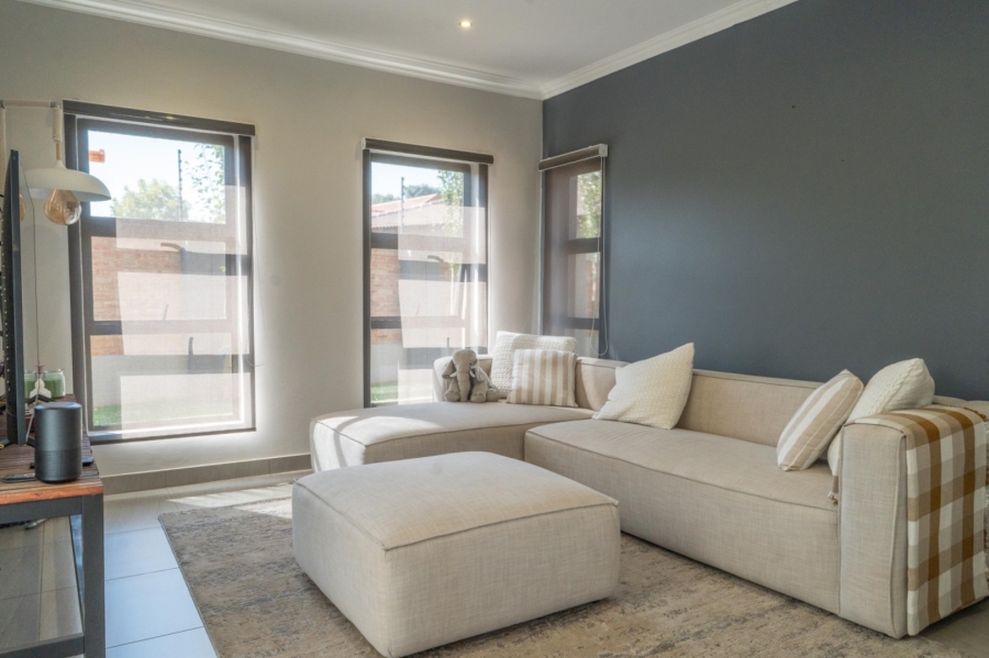 3 Bedroom Property for Sale in Grimbeeck Park North West